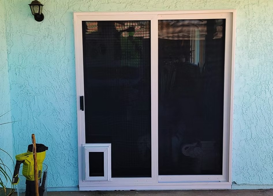 imageye___-_imgi_26_Paramount-Security-Screens-Dog-Doors-Las-Vegas-Nevada-Arizona